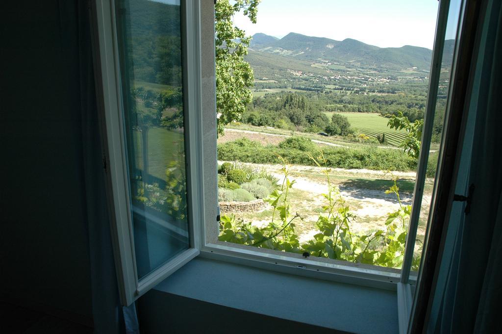 Mas De L'Adret Bed & Breakfast Roche-Saint-Secret Exterior photo