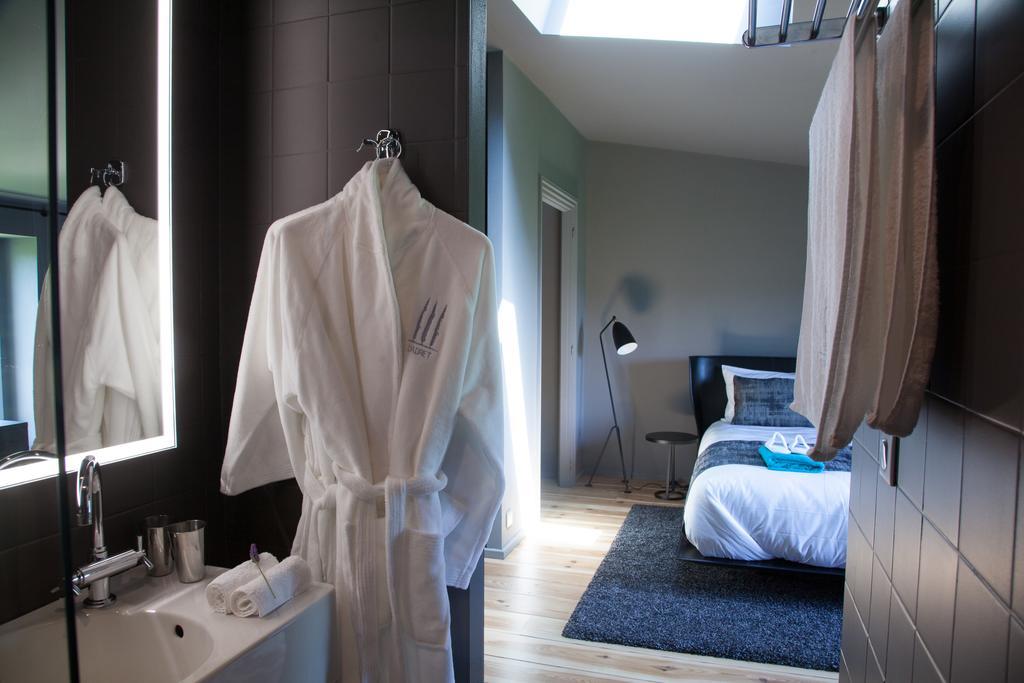 Mas De L'Adret Bed & Breakfast Roche-Saint-Secret Room photo